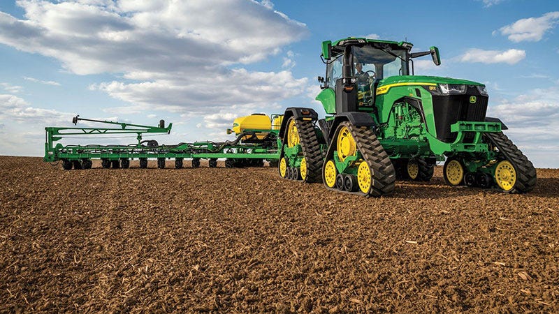 VIDEO: John Deere's new row-crop tractors featured at Commodity Classic ...